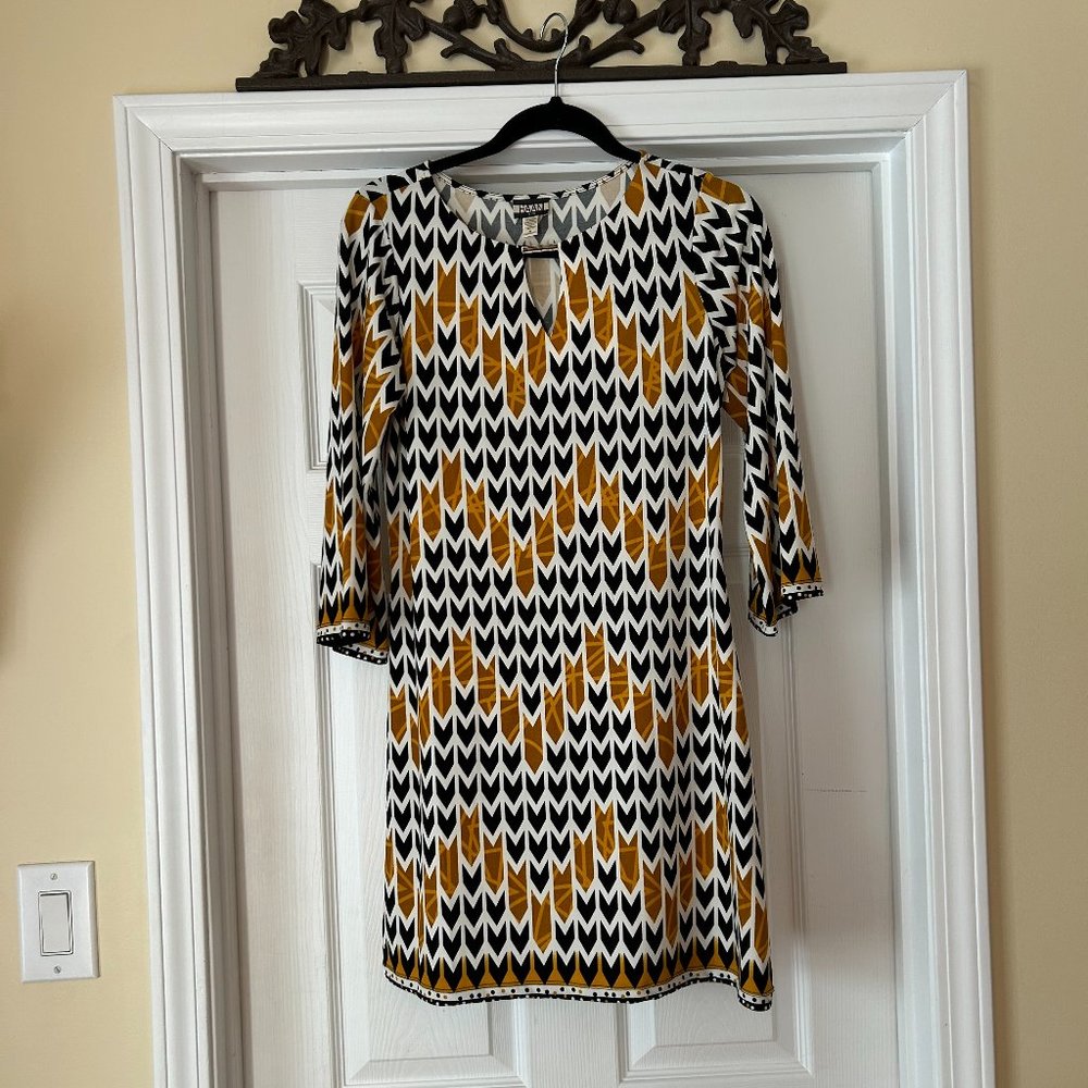 HAANI PS Dress in Black/White/Gold Geometric Pattern